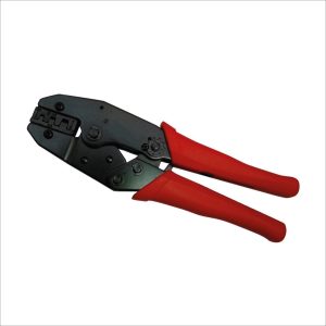 Alicate prensa terminal para terminales aislados 0.5 a 6 mm² — STARKER G-301H